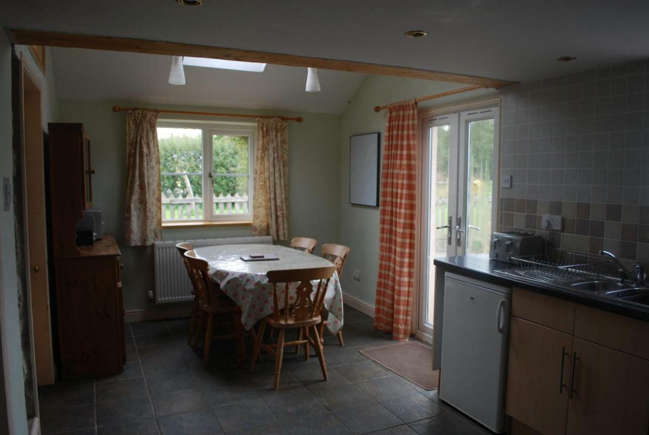 Вилла Ty Gylfinir Llandegla Экстерьер фото